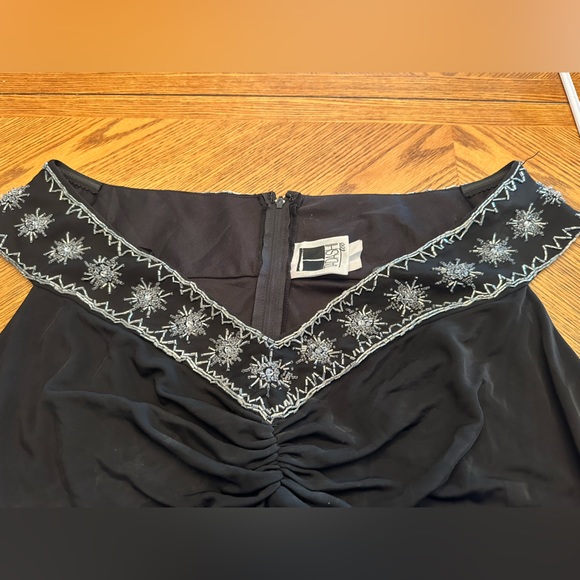 Tadashi Too Black Dress Off The Shoulders With Beadery Knee Length Size 2X - Picture 8 of 12